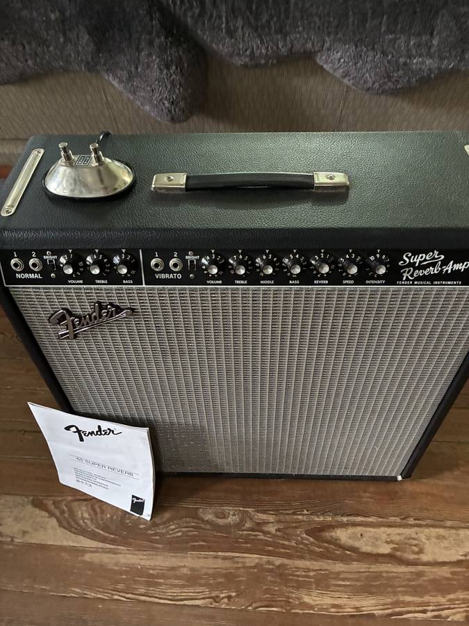 Super Reverb RI – $950